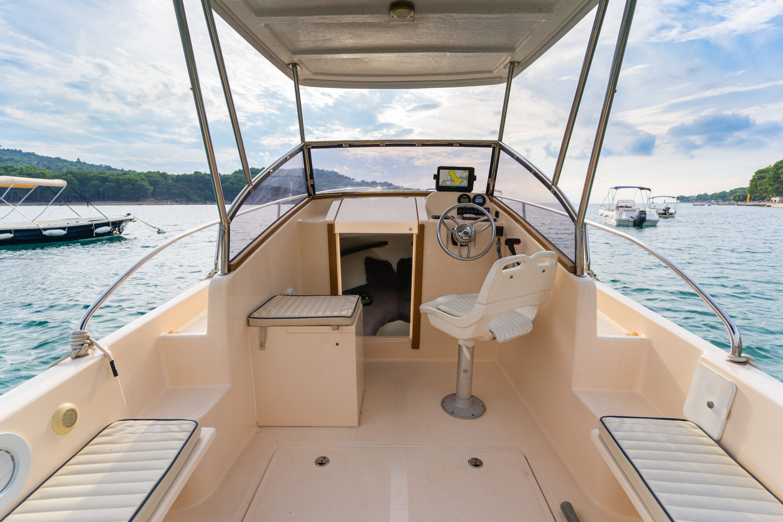 Mira Rent a boat otok Cres