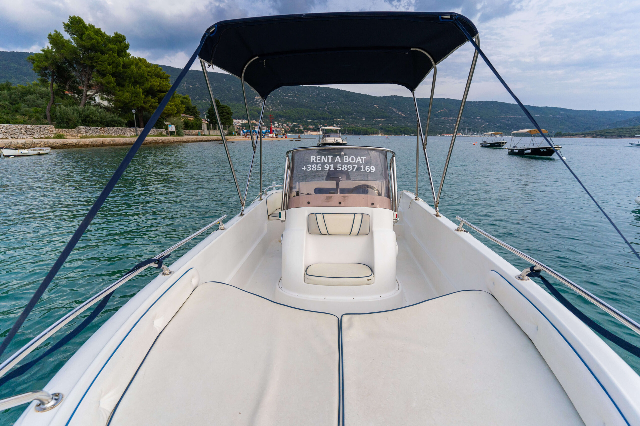 Mira Rent a boat otok Cres