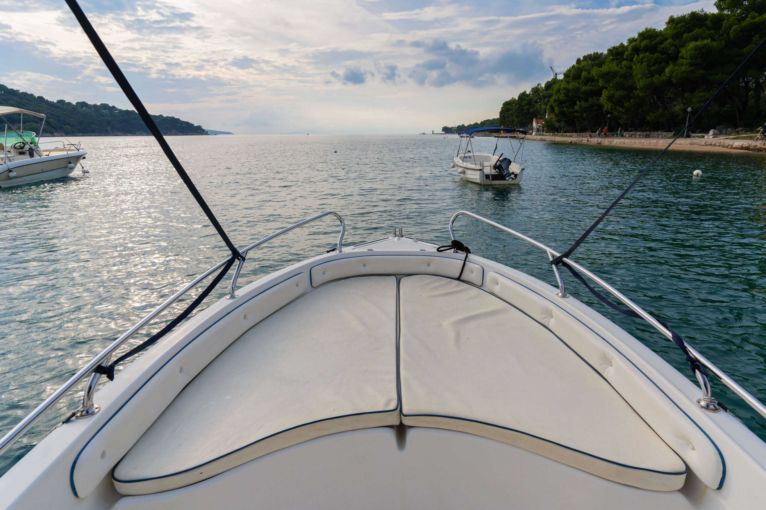 Mira Rent a boat otok Cres