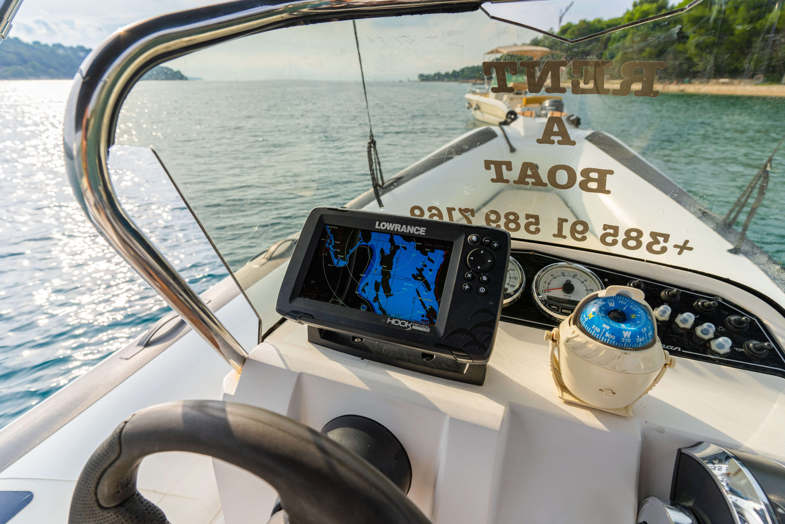 Mira Rent a boat otok Cres