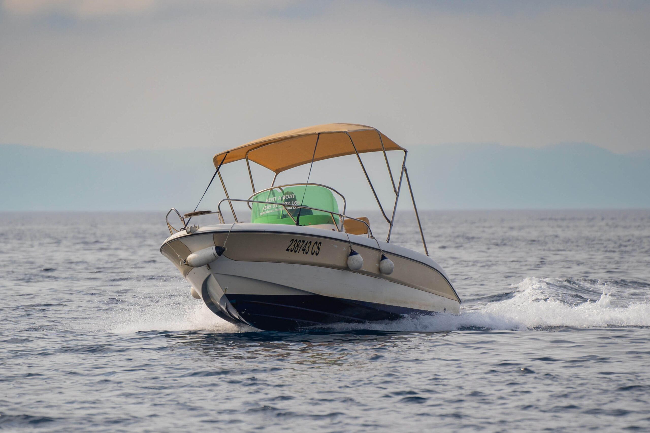 Mira Rent a boat otok Cres