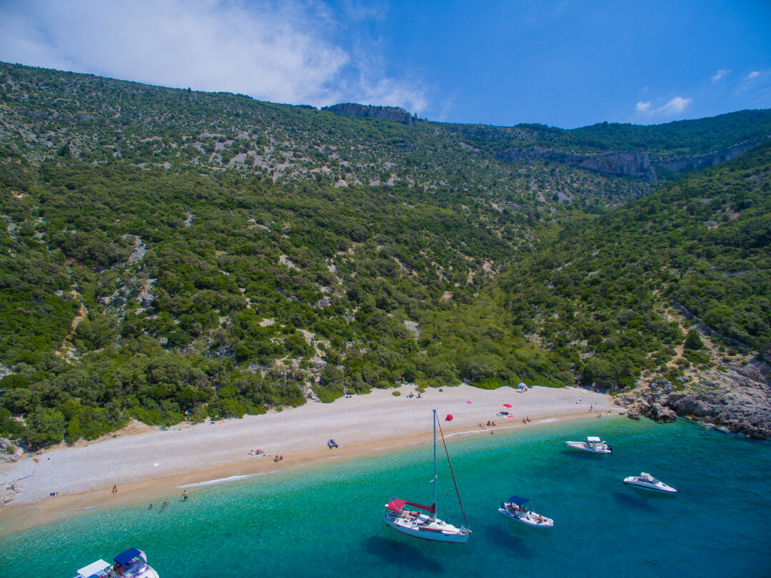 Mira Rent a boat otok Cres